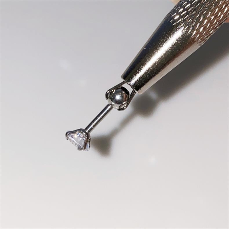 Mini Tweezer 4 Claws Jewelry B - Body Jewelry Holder recension och pris